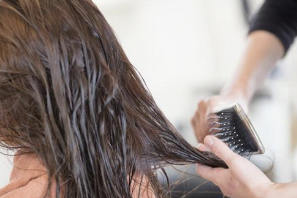 美容師がYouTubeを始めるデメリット2つ