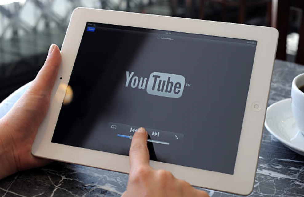 【企業向け】YouTube分析方法9選！マーケティング担当者が押さえるべきデータ活用術