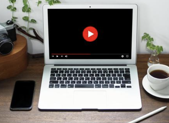 YouTube動画制作にかかる料金には何がある？安く抑えるコツもあわせて解説！